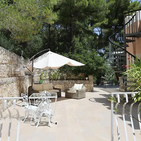 Tenuta Valle Della Corte Bed & Breakfast 4*