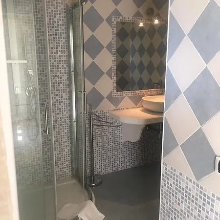 Tenuta Valle Della Corte B&B 비에스테